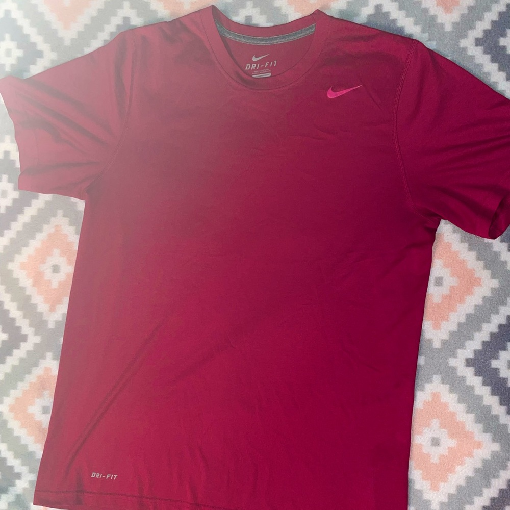 Nike Dry Fit women’s shirt size M